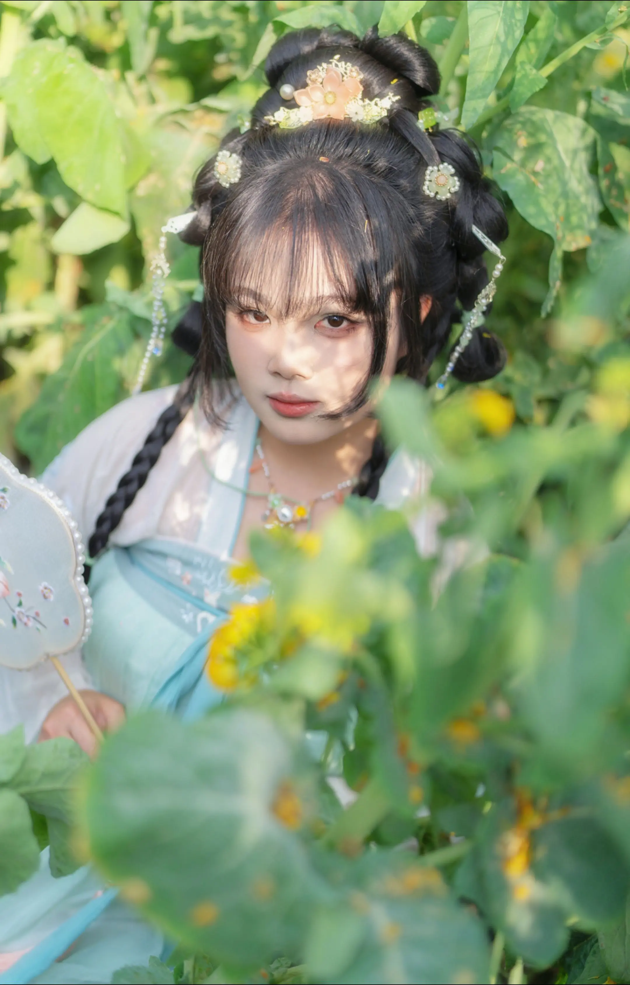 拍个照出境: Yilia