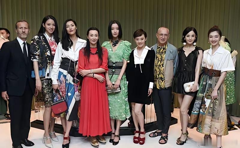 这样对女星的身高有了更直观的认识了吧 