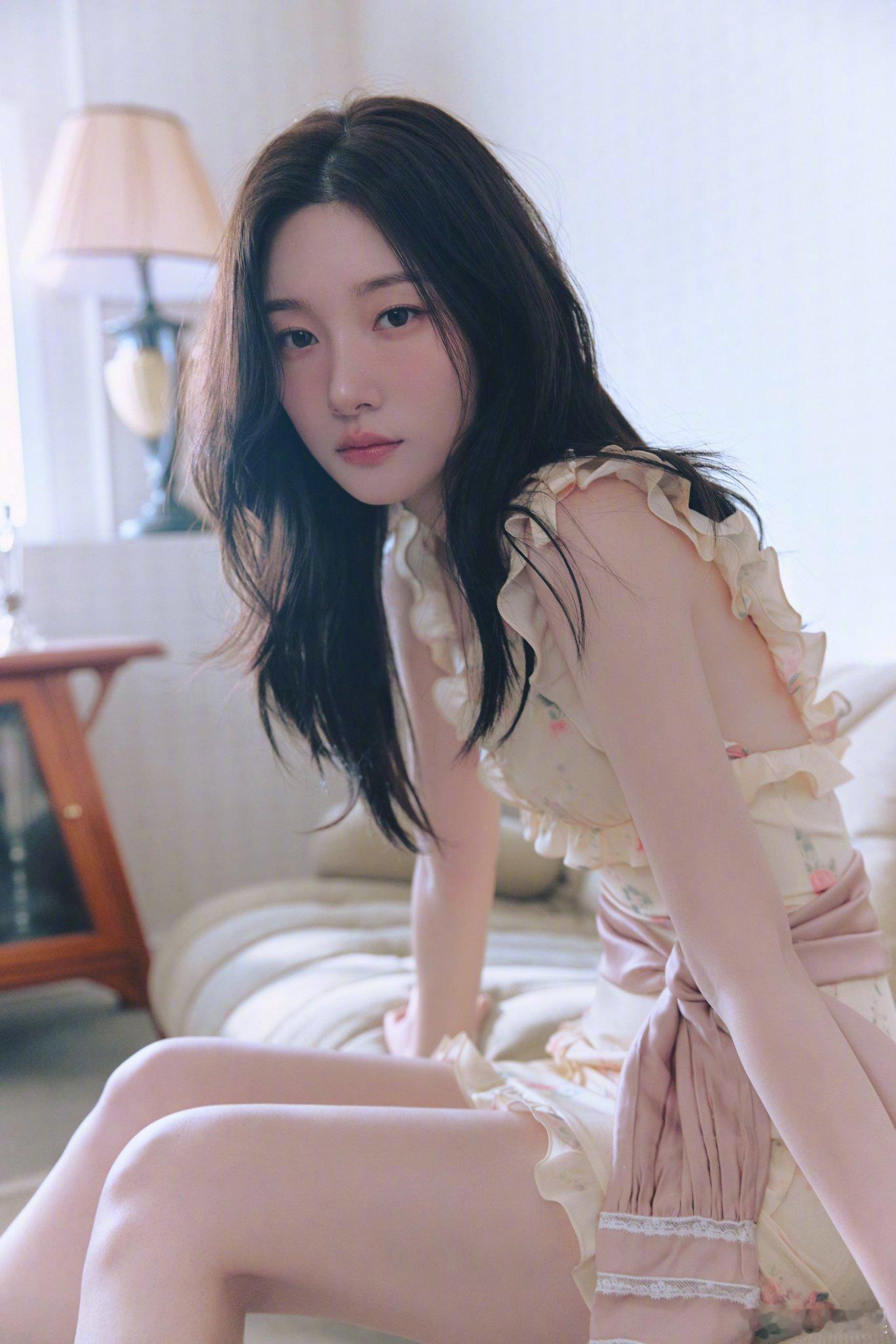 ioi回归预告郑采妍ioi预告照 I.O.Iioi 公开郑采妍郑采妍 回归概念照