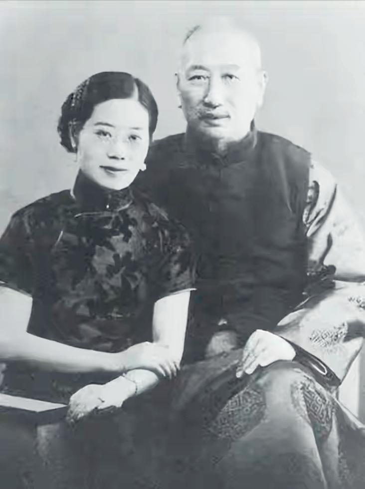 1900年，朱环佩再次怀孕，丈夫直言：如果三胎还是女儿，我就纳妾！




19