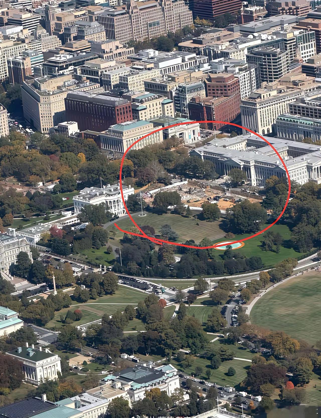 白宫拆了三分之一了，特朗普这是想称帝 ​​​