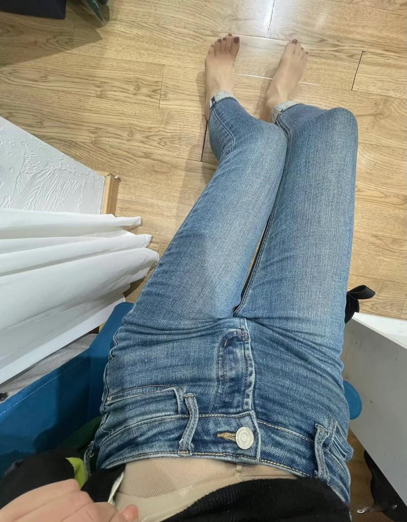 分享一张最近随手拍的照片贴身的呵护才有更好的效果[奸笑]