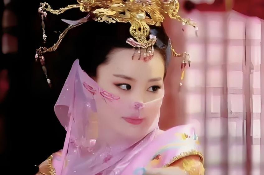 其中有三位是美艳绝伦、风华绝代的一等一大美人哦！还有一位长相一般般是来凑数的！
