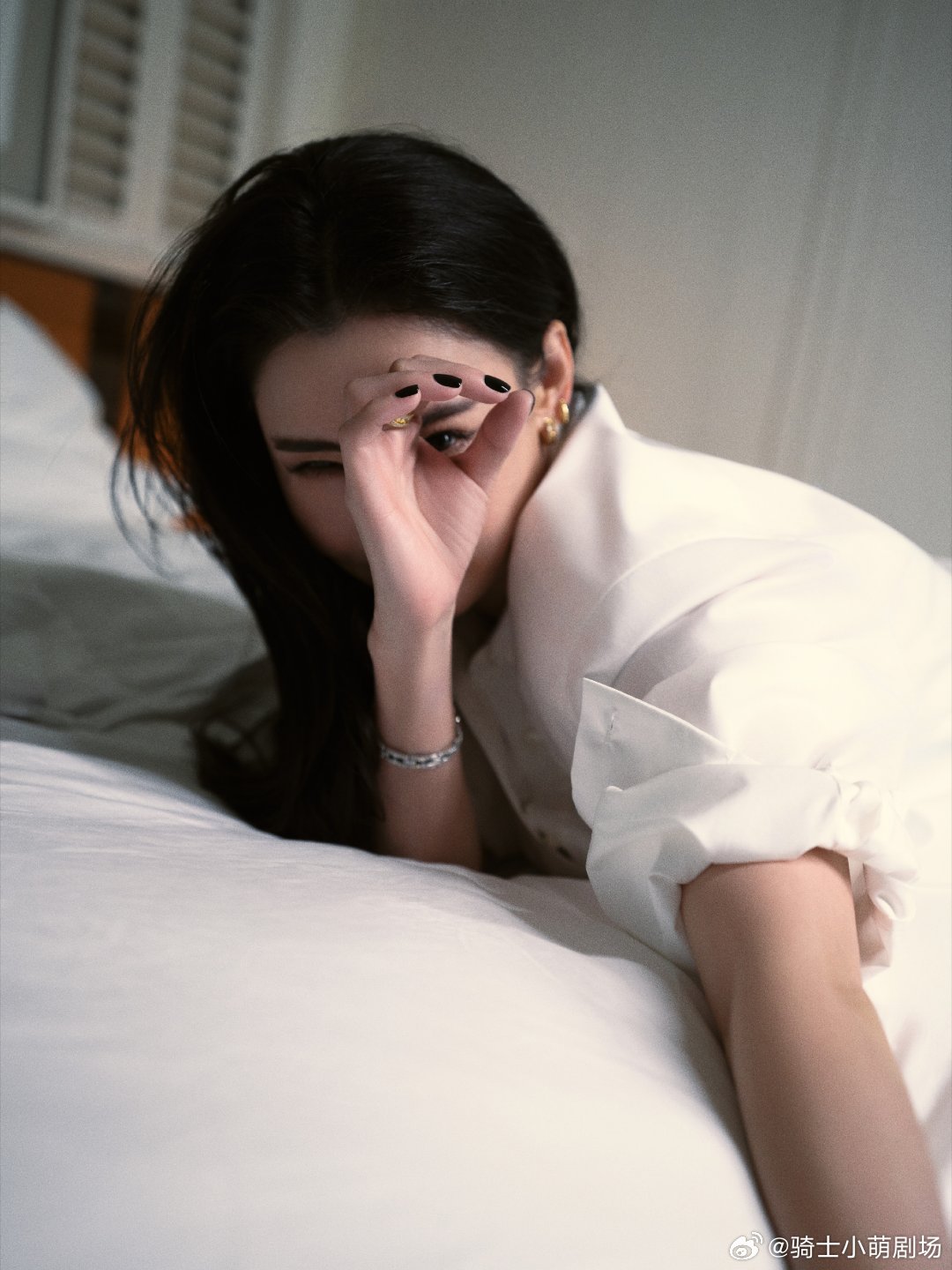 张柏芝线下活动状态超绝活动生图状态能打，容颜惊艳气场强大，优雅与灵动兼具，一辈子