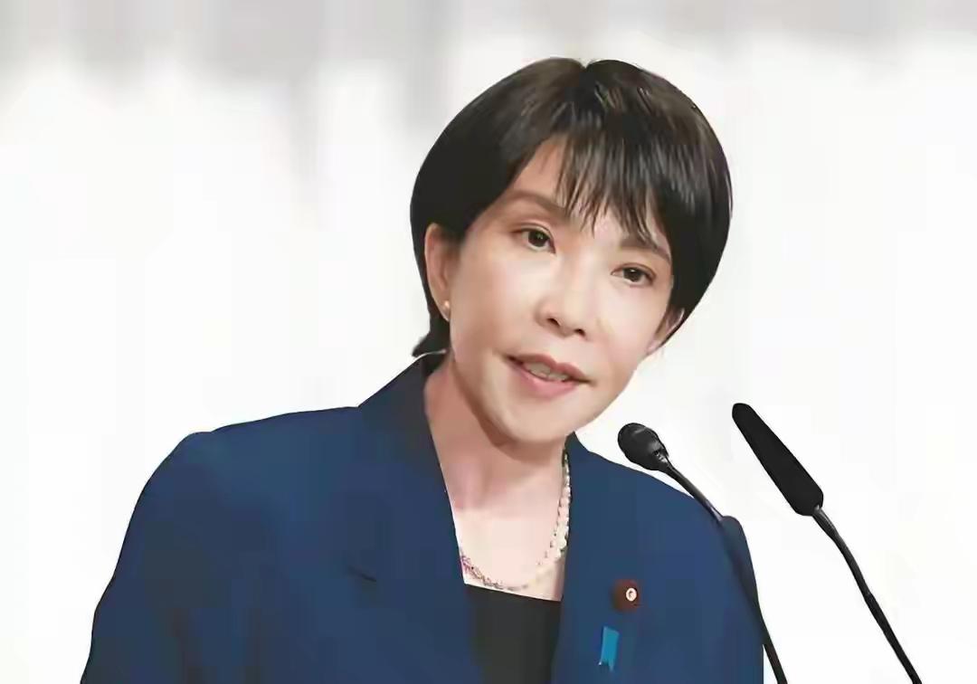 日本终究还是怂了！12月3日高市早苗在参议院全体会议上表示，对于中国在1972年