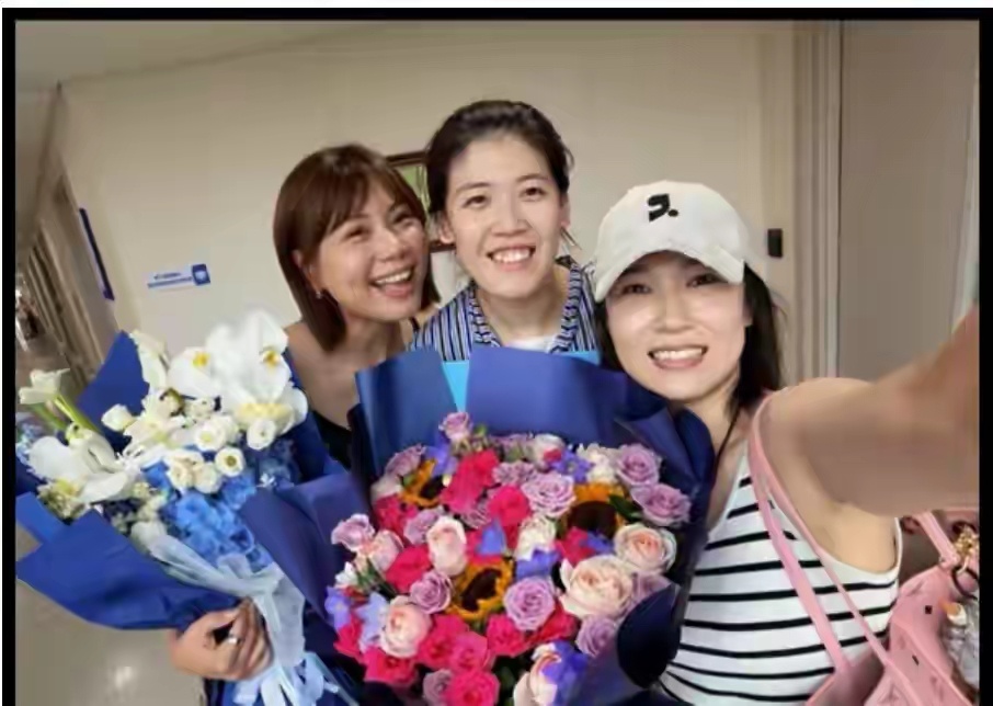 中国女排当家球星接受心脏手术，4朵金花现身探望，重返赛场成疑 
