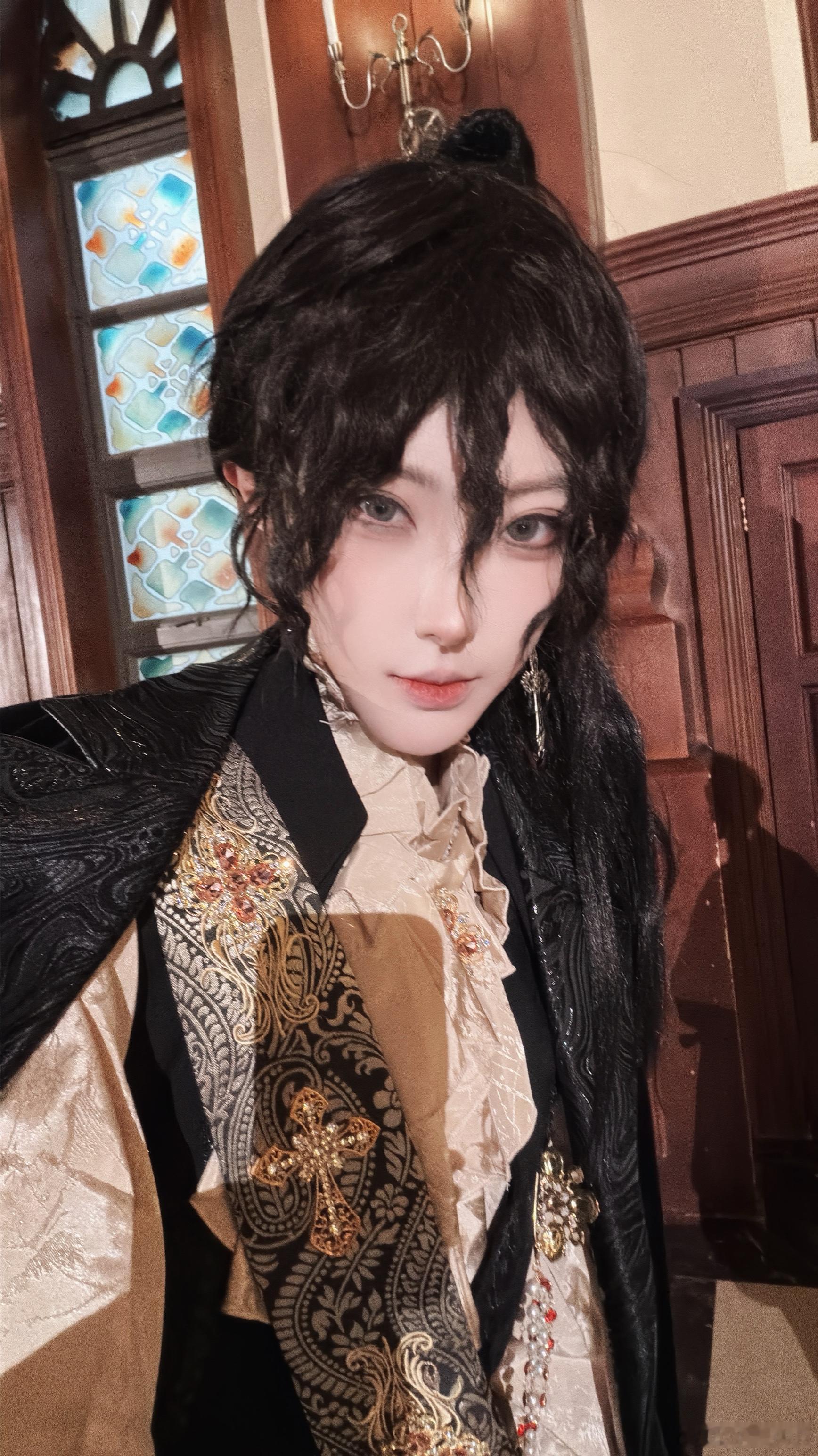 冬夏saki[超话]安柒Annie[超话] 我的爱安柒小散文被老婆笑话了！[委屈
