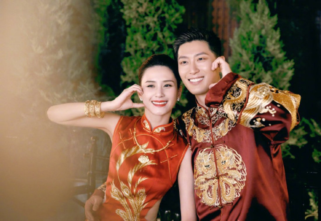 窦骁疑似回应婚变实则人家生活跟大家没啥关系[允悲]默默吃瓜就好了 ​ ​​​