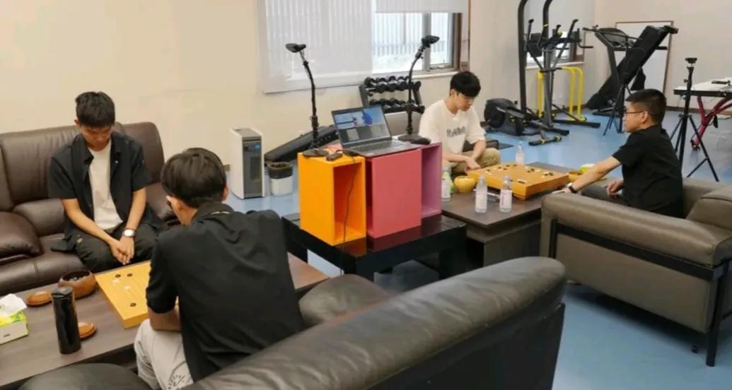 农心杯中国队预选~柯洁晋级决赛




第26届农心辛拉面杯世界围棋三国擂台赛预