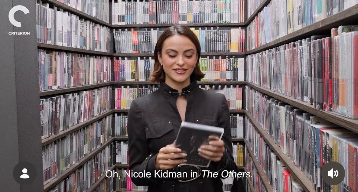妮可基德曼 Camila Mendes 的CC收藏选了妮可的小岛惊魂 