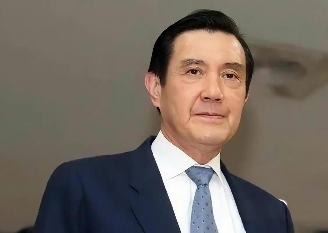 马英九终于也撕下了“和平使者”的面具。一句“台湾不接受武统”，比赖清德还刺耳。谁