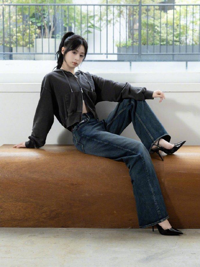 BABYMONSTER 郑雅贤 品牌画报公开