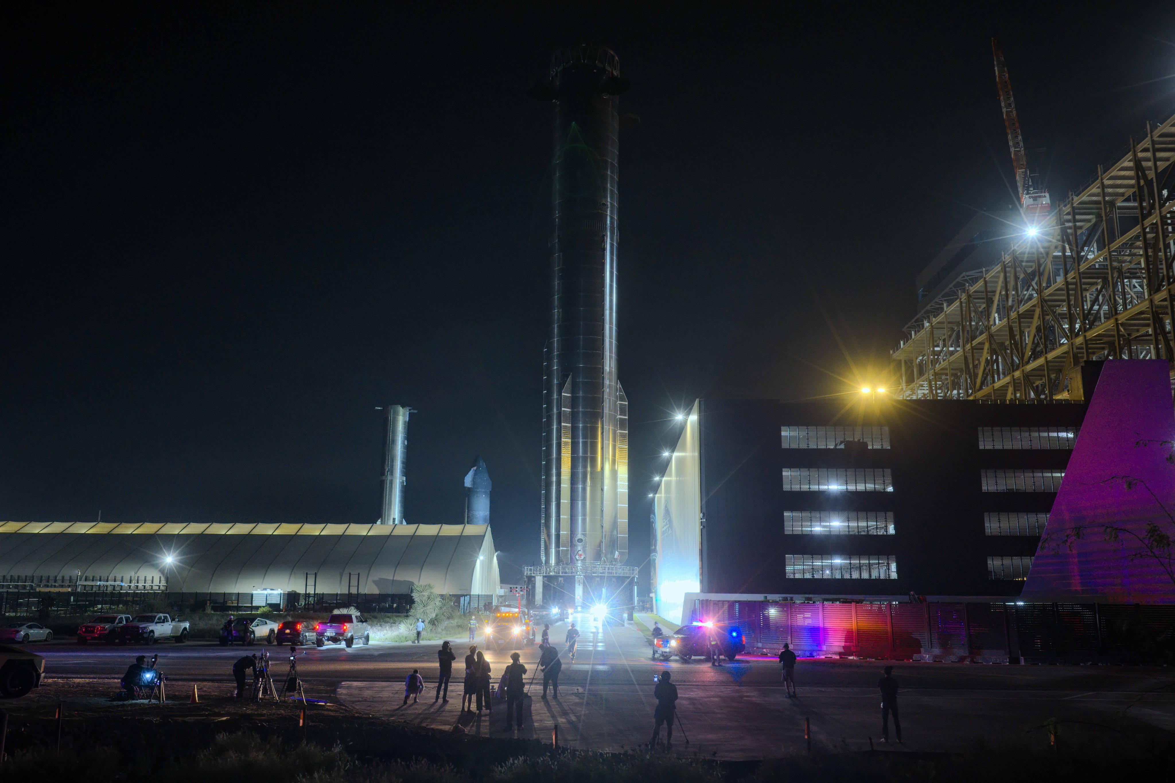 SpaceX B19超重型助推器 