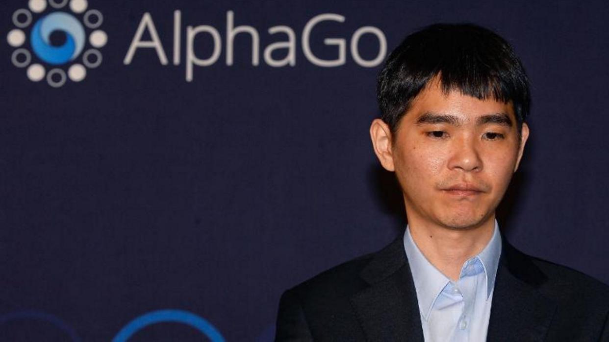 读『哈萨比斯：谷歌 AI 之脑』时，再次读到了 AlphaGo 与李世石的世纪围