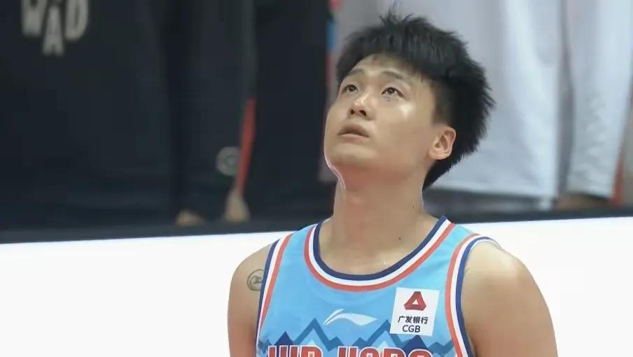 #赵继伟与赵睿的综合实力评比#

赵继伟肯定比赵睿差很多，不管谁当主教练，赵继伟