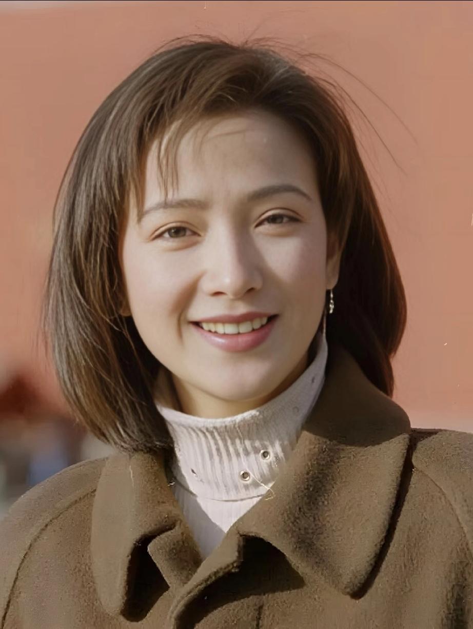 好端端的怎么突然就走了呢，人的命运真是难以琢磨，她留给了我们80后这一代人太多的