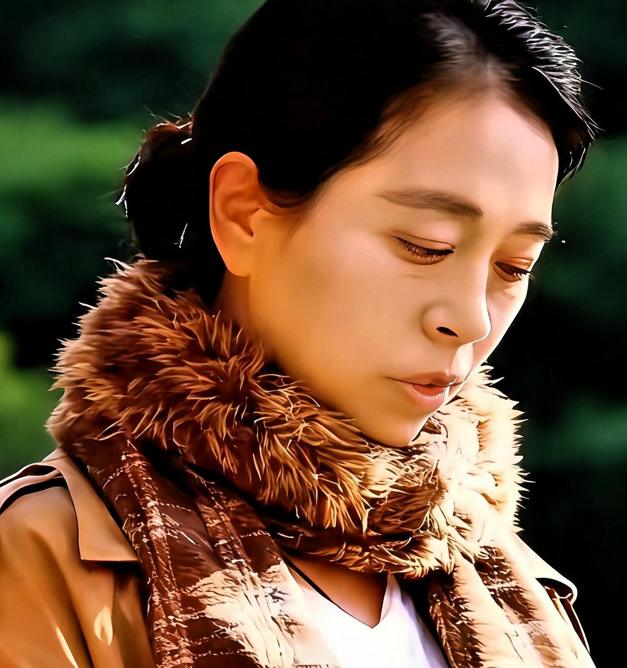 现在网络蹭热度冒充他人的乱象，真的越来越离谱了！

就连柴桑大姐都不得不专门直播