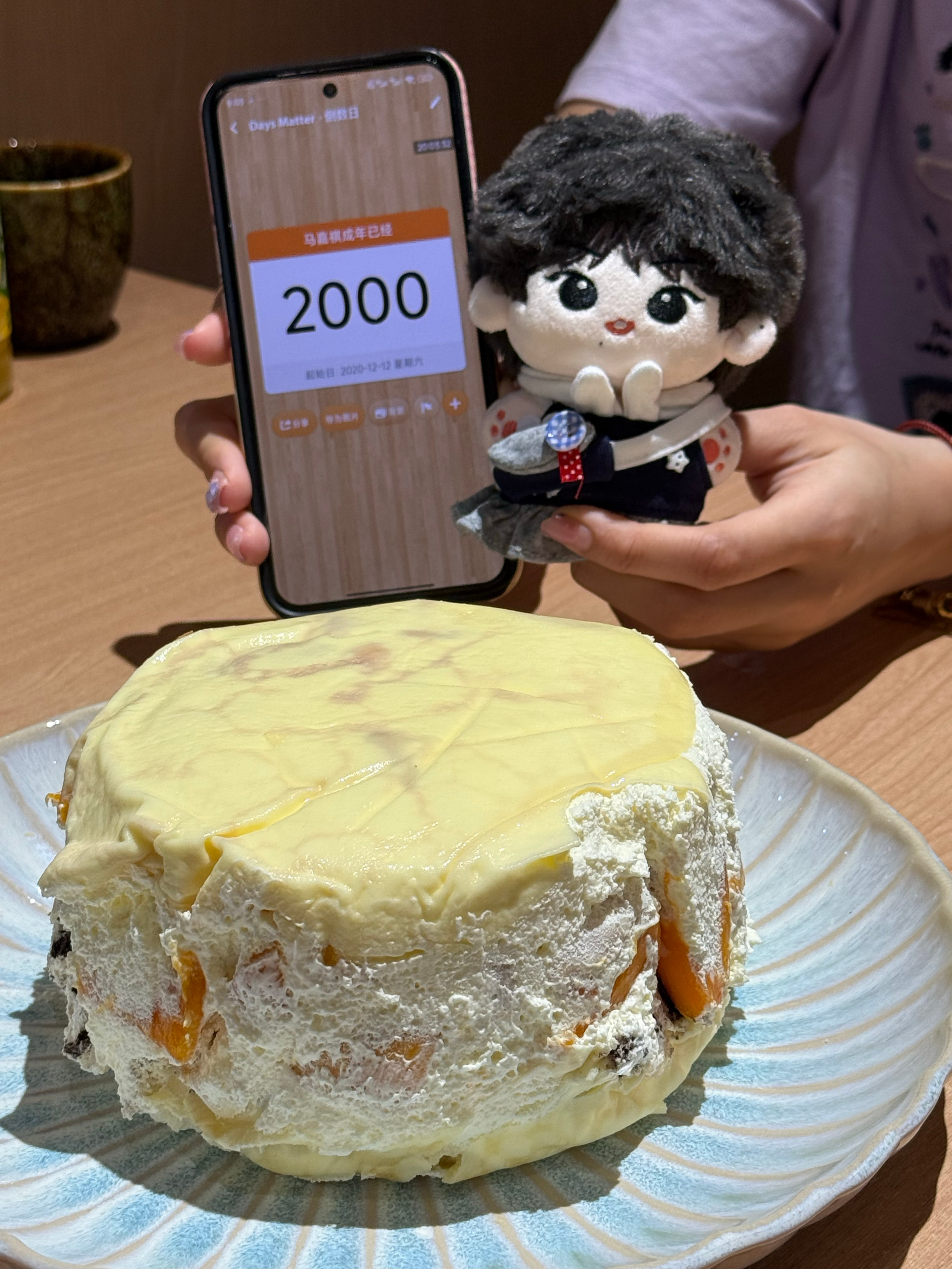 浅吃个小蛋糕