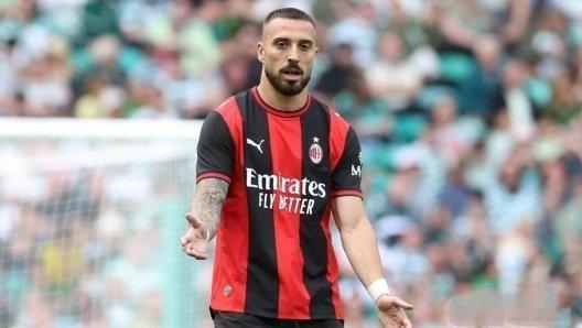 【米体】🚨⭐️🔴⚫️米兰新援马里奥·希拉🇪🇸虽然在与凯尔特人的热身赛中受