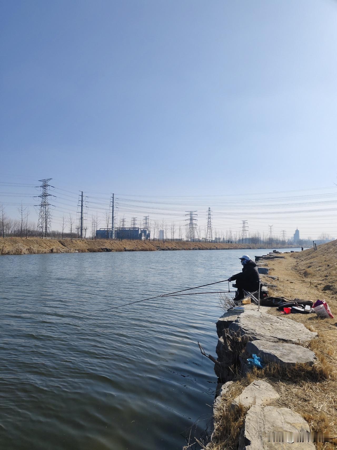 晒图笔记大赛宿迁钓鱼佬是多，黄和两岸全是