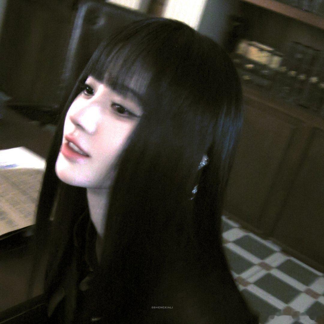 jjy鞠婧祎万花世界 jjy鞠婧祎苏绿夏𝓢𝓱𝓪𝓷 𝓨𝓮 𝓲𝓼 ?