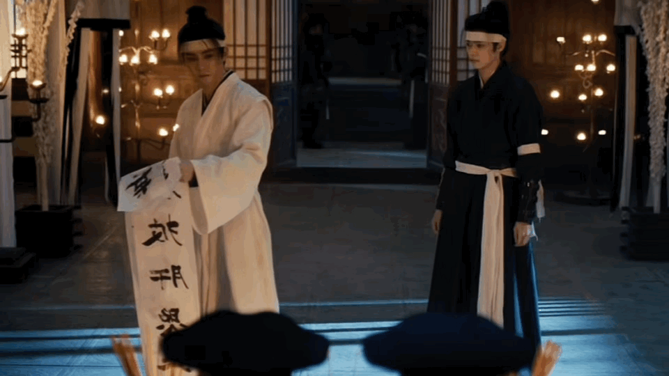 任豪李怀安破碎感感觉任豪要碎掉了谁能不心疼李怀安啊！任豪用微表情撑起了整场戏，灵