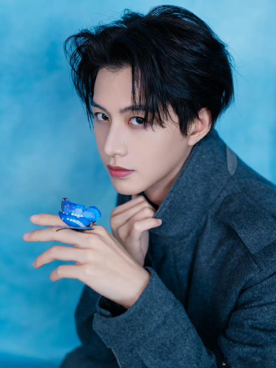 哥也太清醒了！采访直言观众对演员要求变高，帅早已是一种感觉，5G冲浪实锤～ 