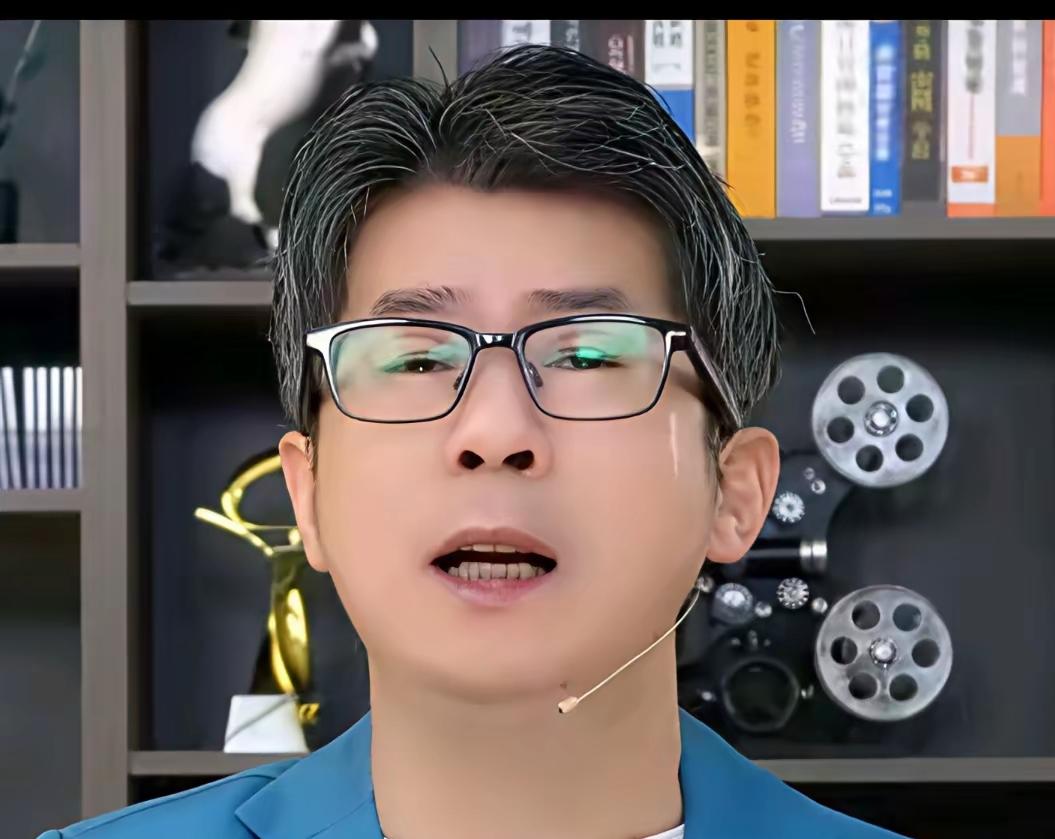 到底是什么原因，接连安排密集行程消耗恒苏精力？短短两天三场线下分享，分三地、对接