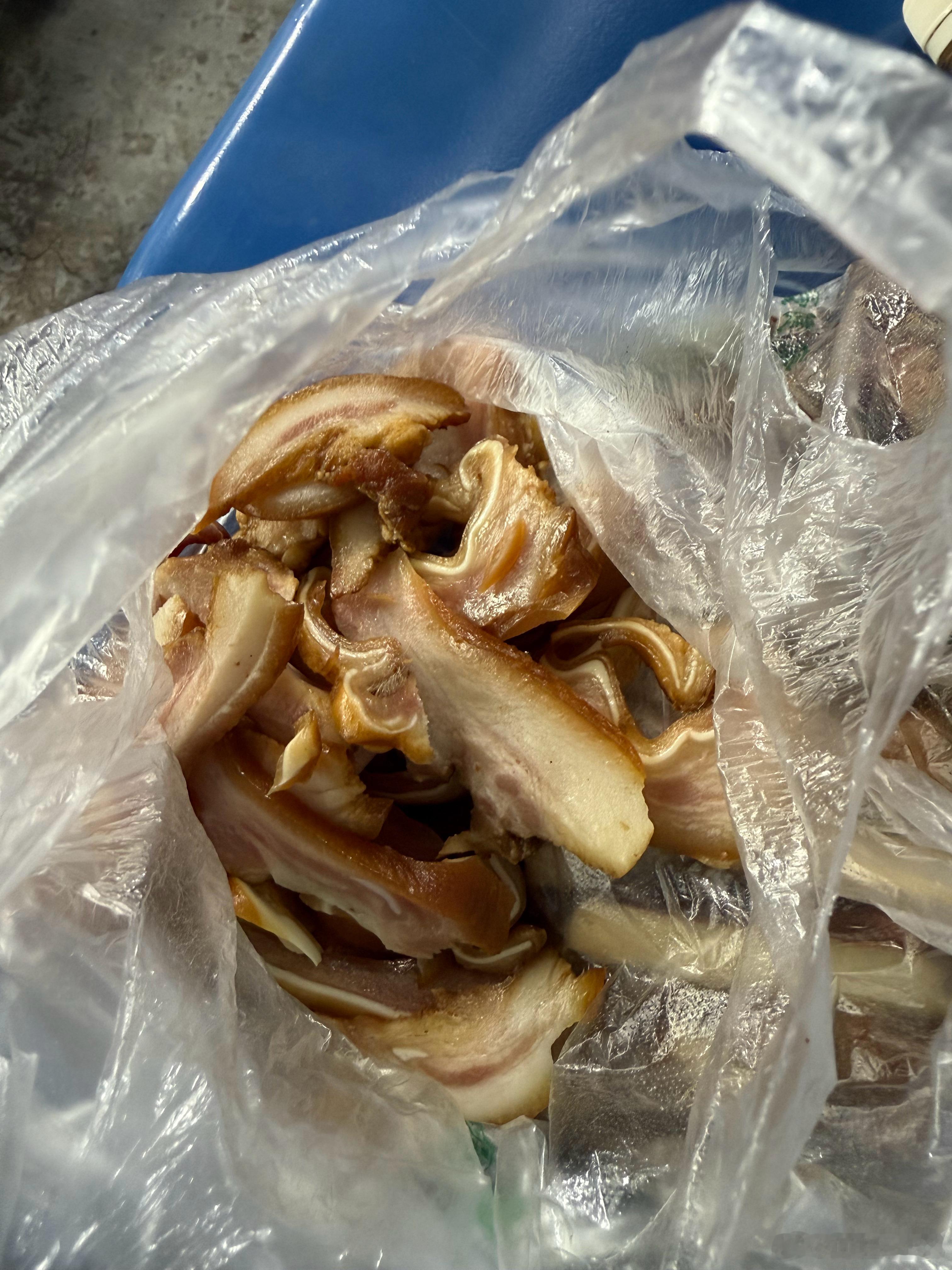 感谢亲爱的龚台 投喂，人间自有真情在 