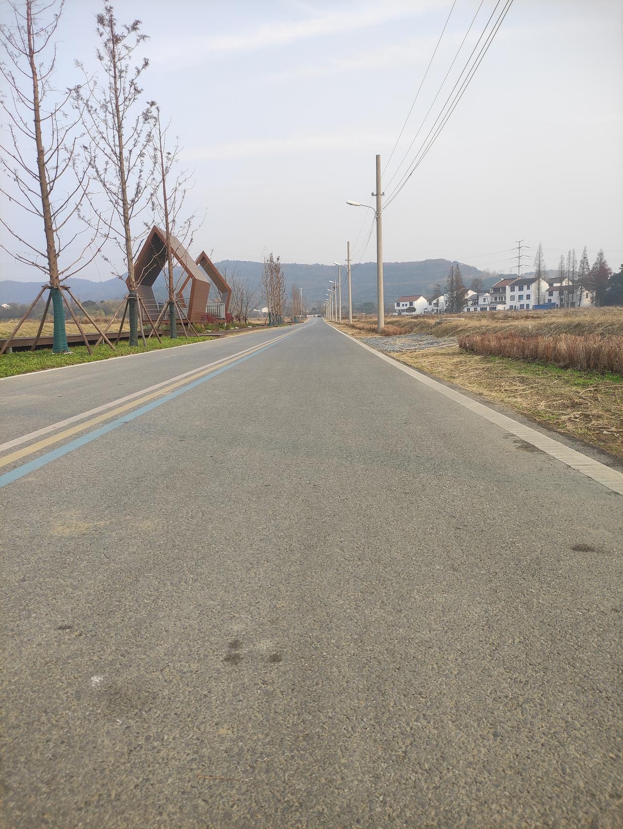 紫微斗数中禄在12宫的含义

有很多初学者比如说看到忌就是不好，看到禄就是好，那