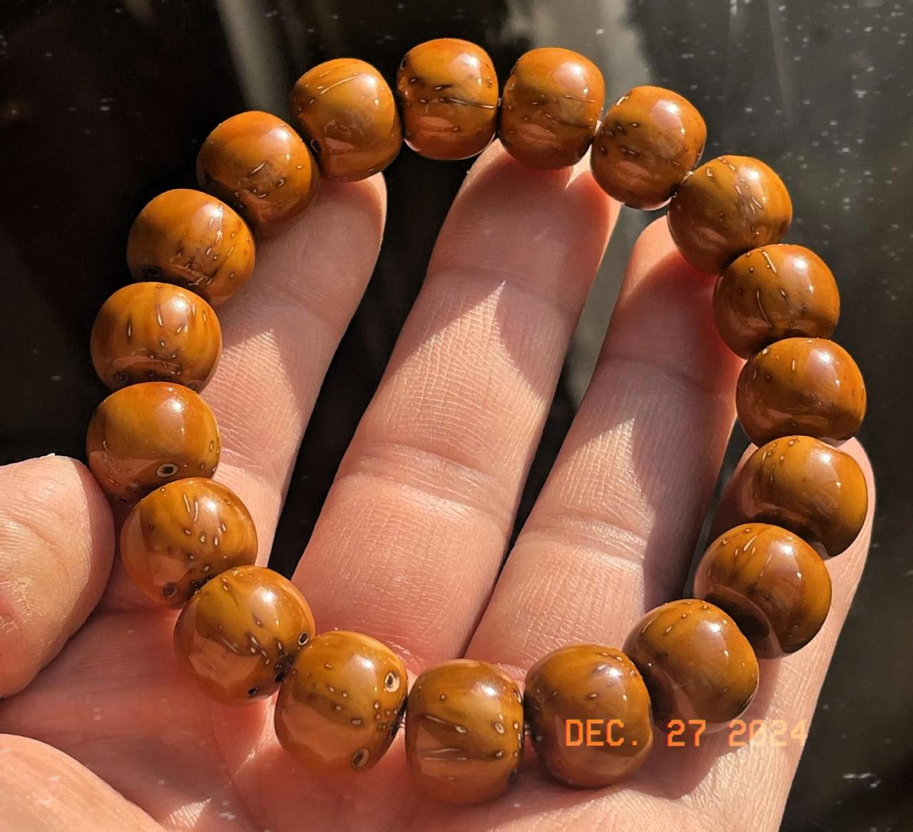 我身边的很多中年男都有一个共同的毛病，就是稀奇古怪爱好的病。四十岁以后，都陆陆续