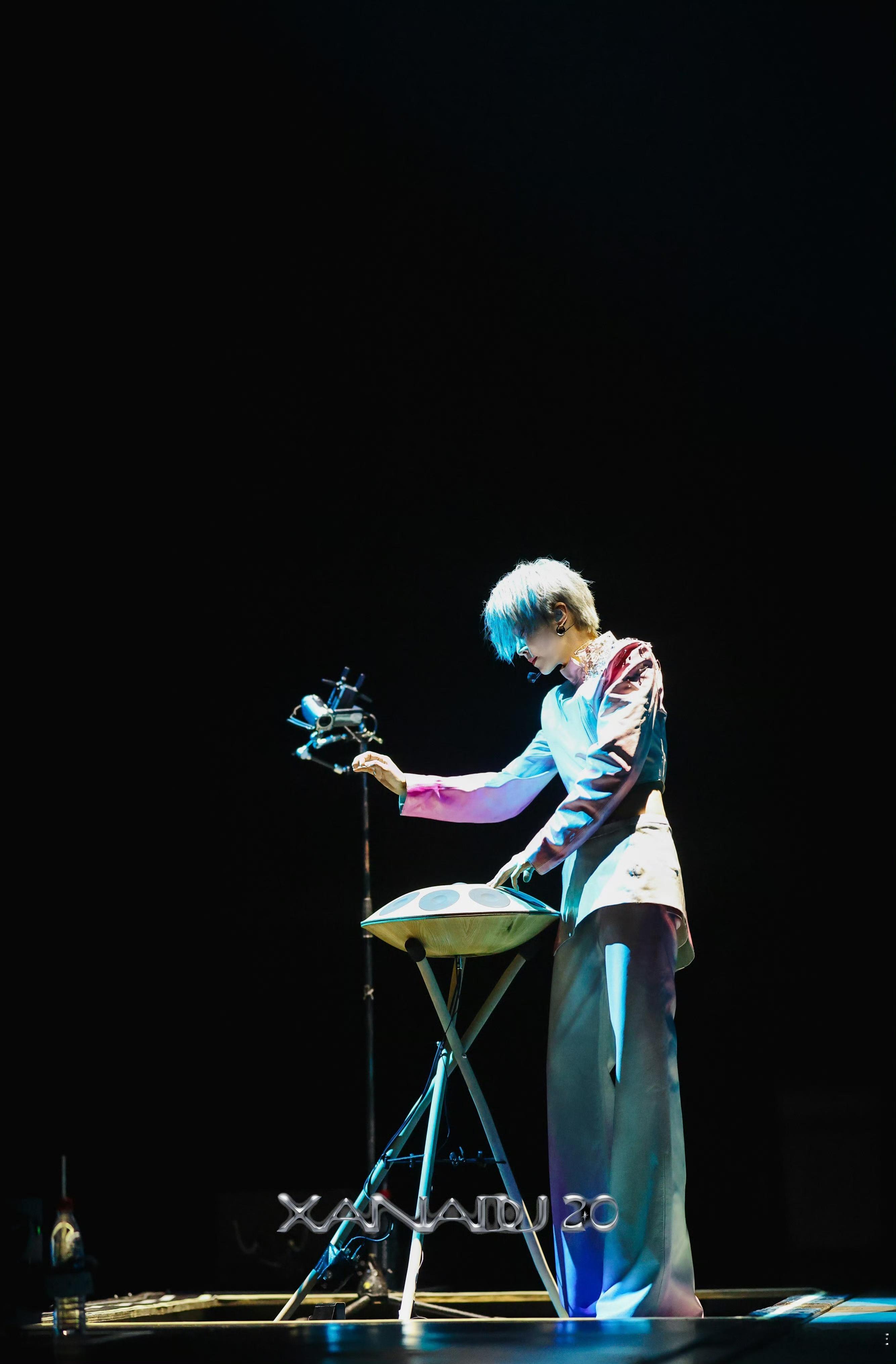 刘雨昕 伤人的话一定要三思而行 理解粉丝也守护朋友，不愿伙伴被言论误伤，刘雨昕的