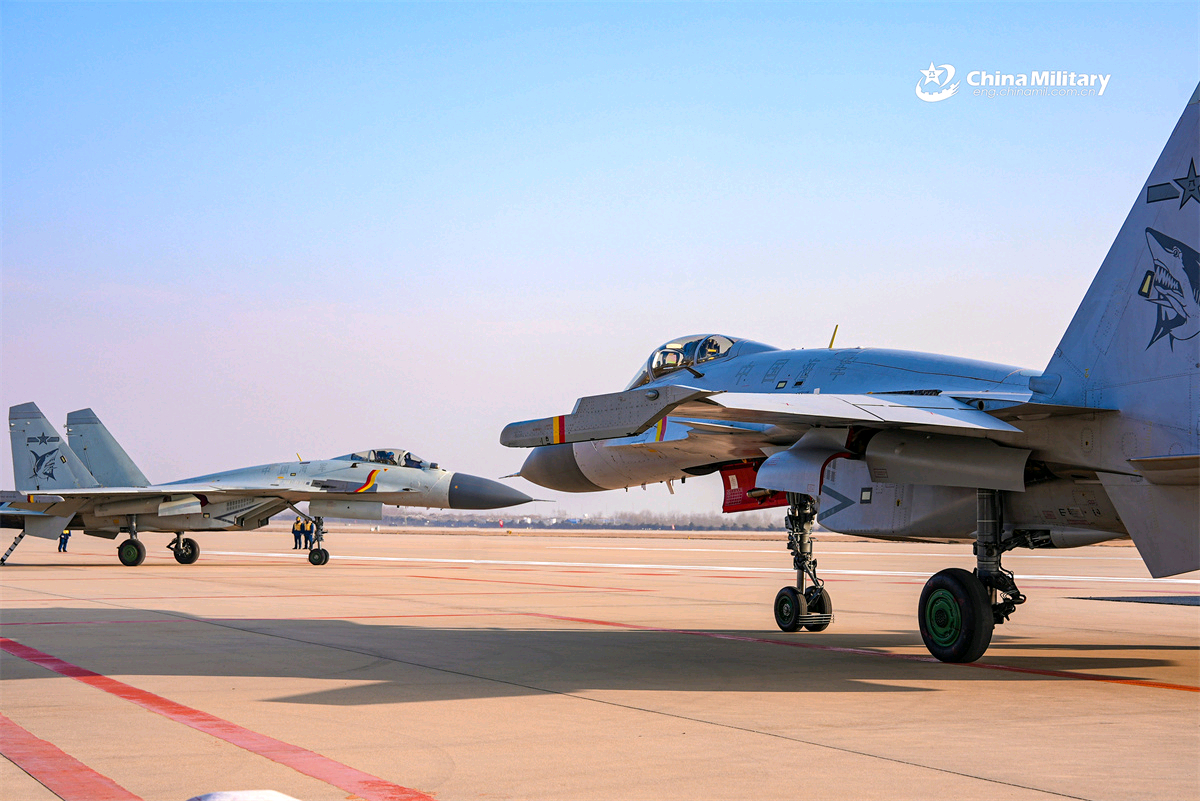 海航大歼-15烽火问鼎计划中国海军