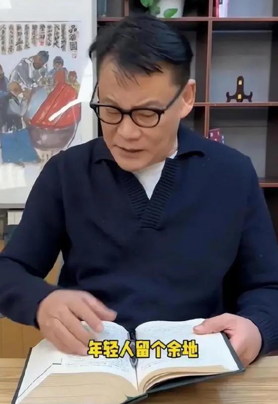 #李国庆评孟羽童被开除# 李国庆表示，孟羽童作为当年董明珠选定的所谓接班人，现在