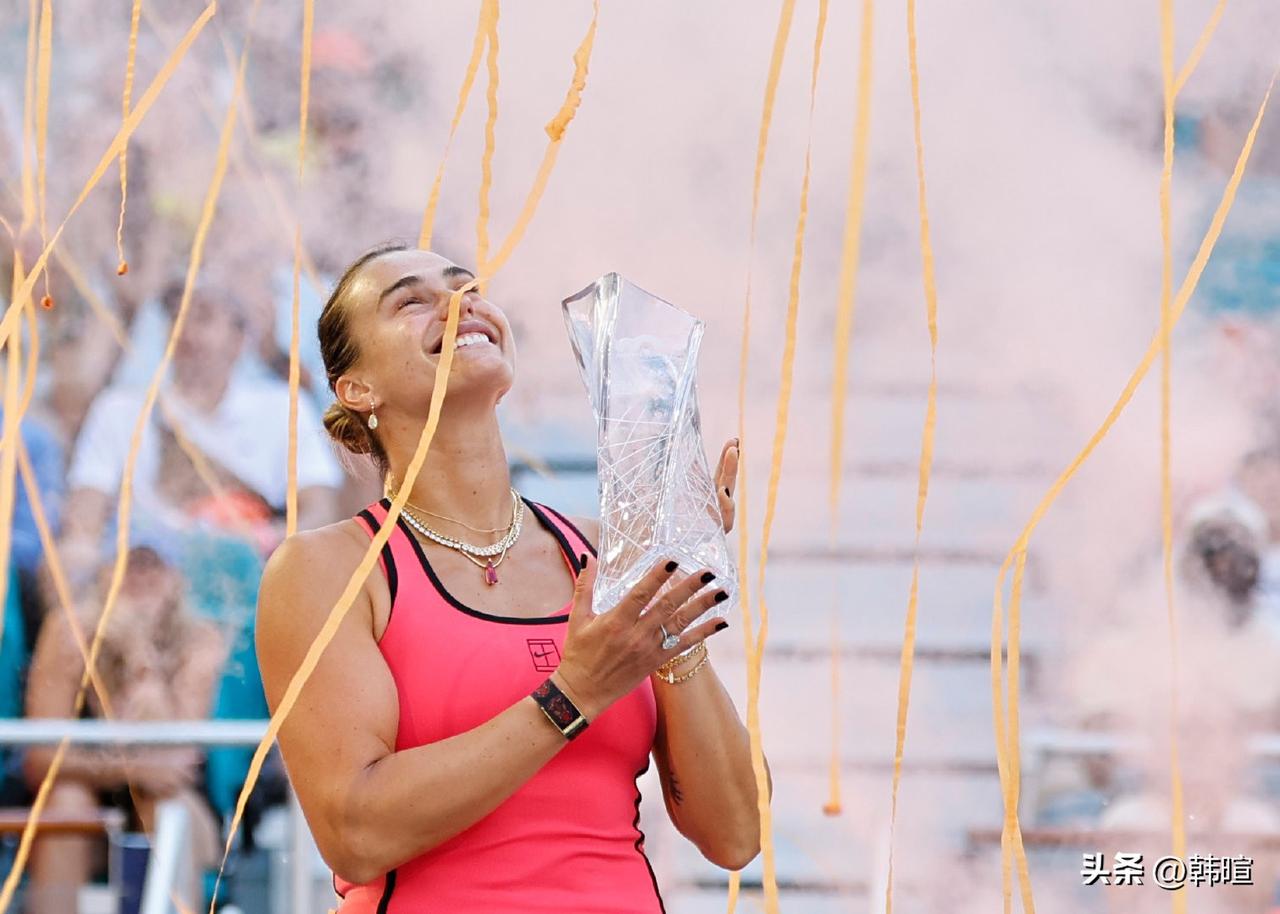 随着萨巴伦卡卫冕迈阿密1000赛女单冠军并且在今年拿下“阳光双冠”，她不仅成为本