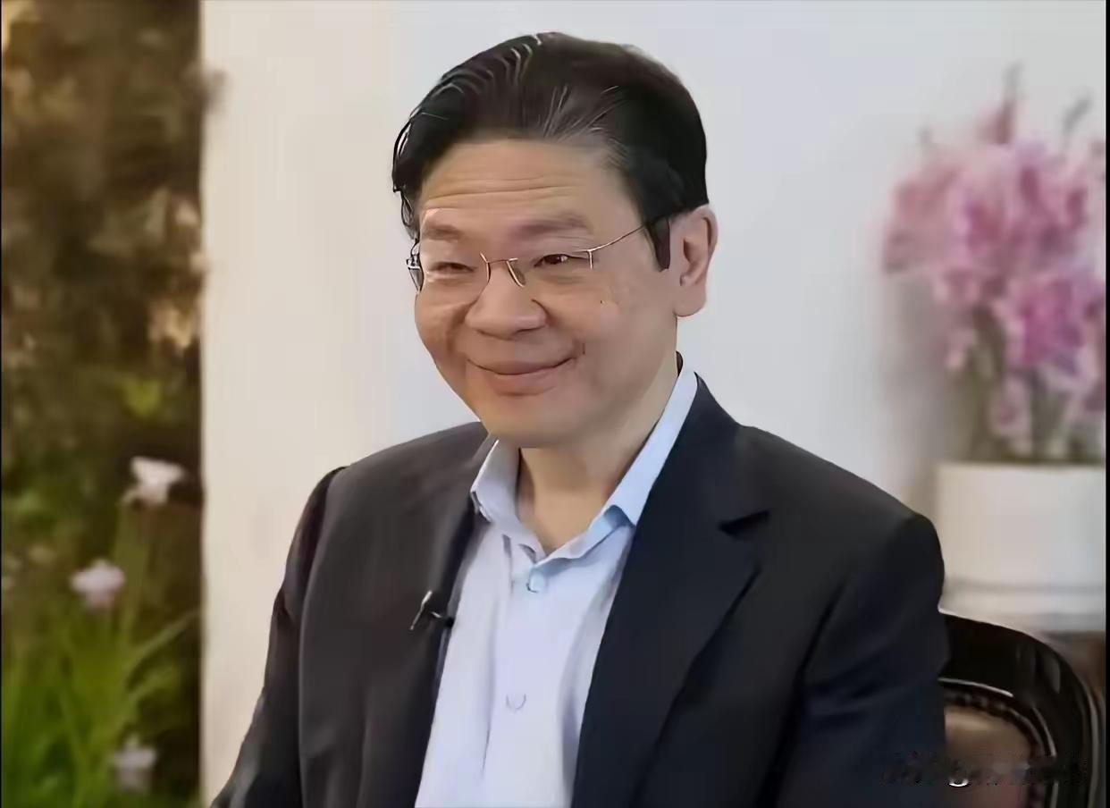 黄循财这波操作真是让人惊掉下巴！11月19日在彭博新经济论坛上，他劝中国放下过去