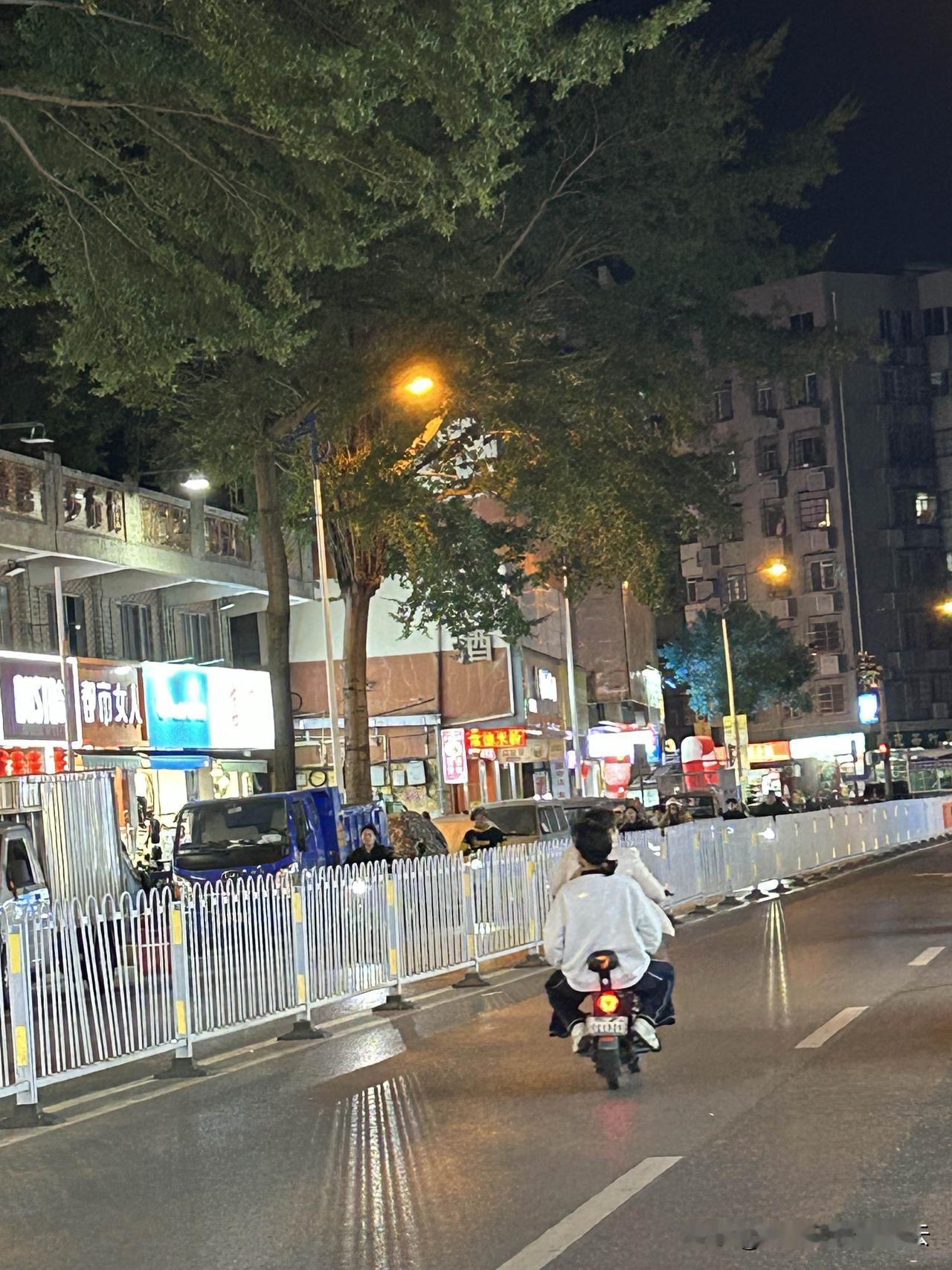 人身上有很多潜能其实都是被逼出来的！

没有一个人天生就会做什么事，

只是可能