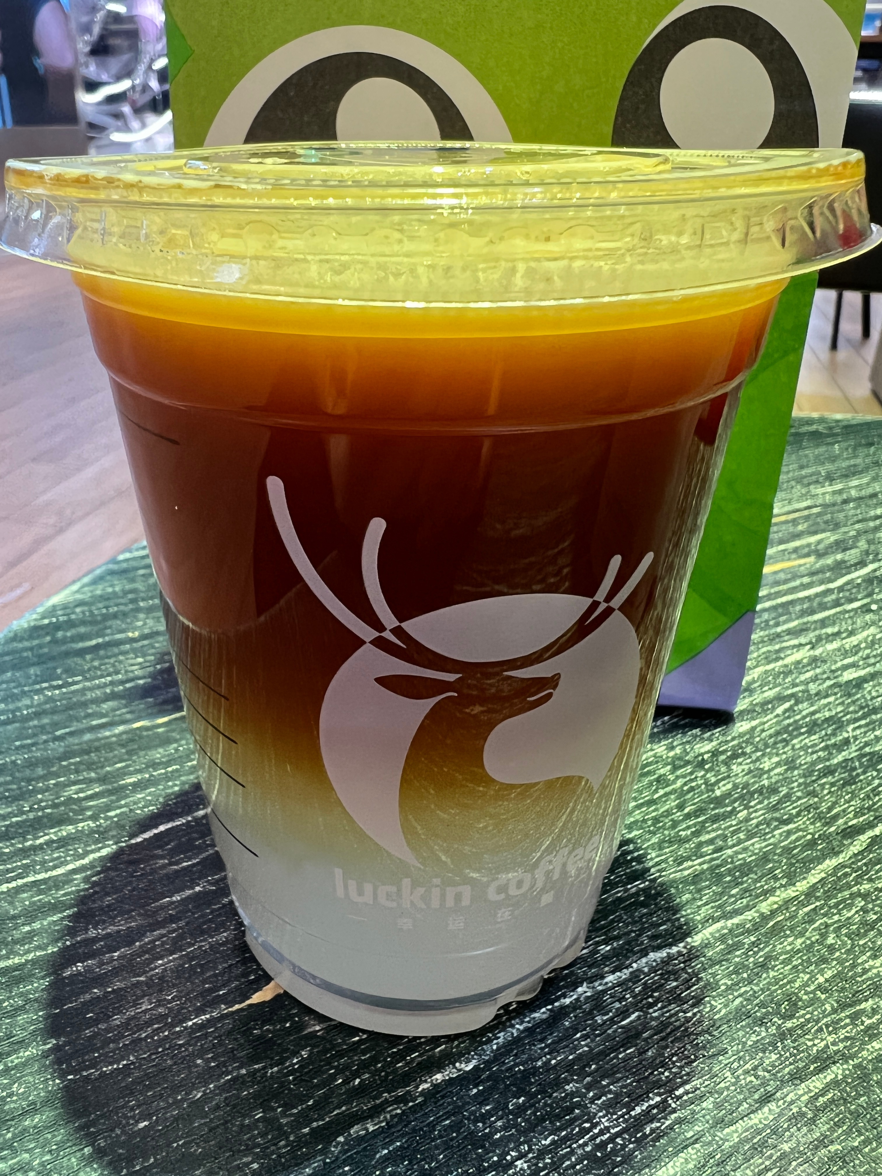和我家老大约会成功，约会前先到店来杯咖啡，省得一会儿困了！ 