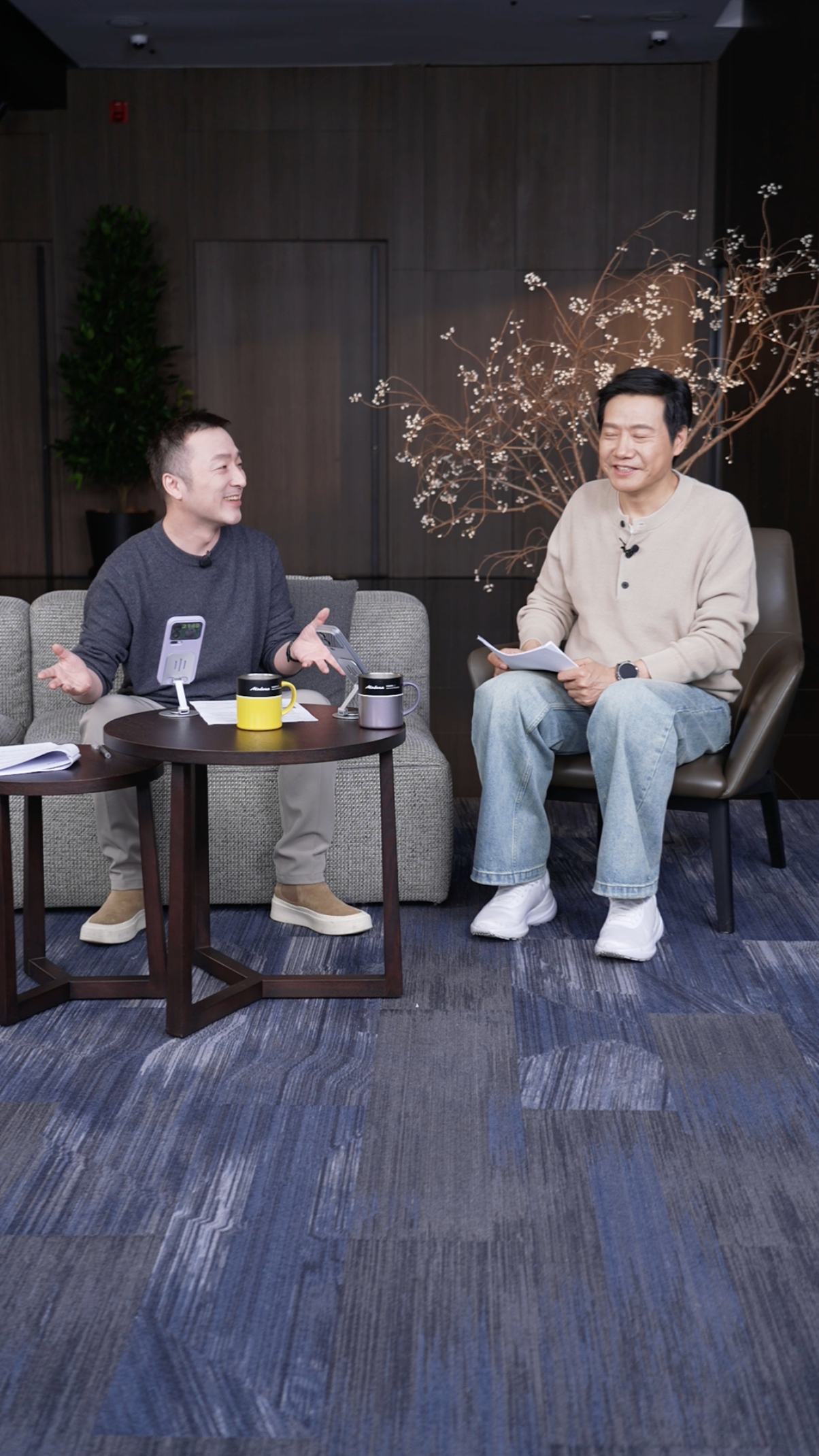 上场，继续与雷总共同回应网络热门问题。1、北京到上海的路测，为什么一会儿是 13