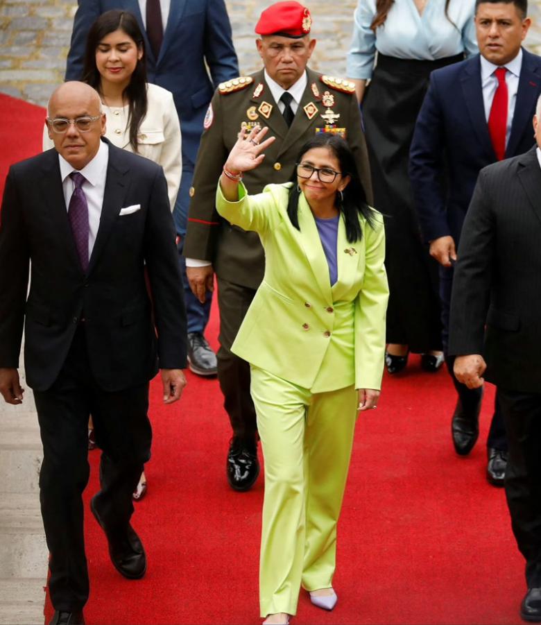 之前的猜测可能应验了，马杜罗多半是被自己曾经的副手出卖了！英国《卫报》披露，早在