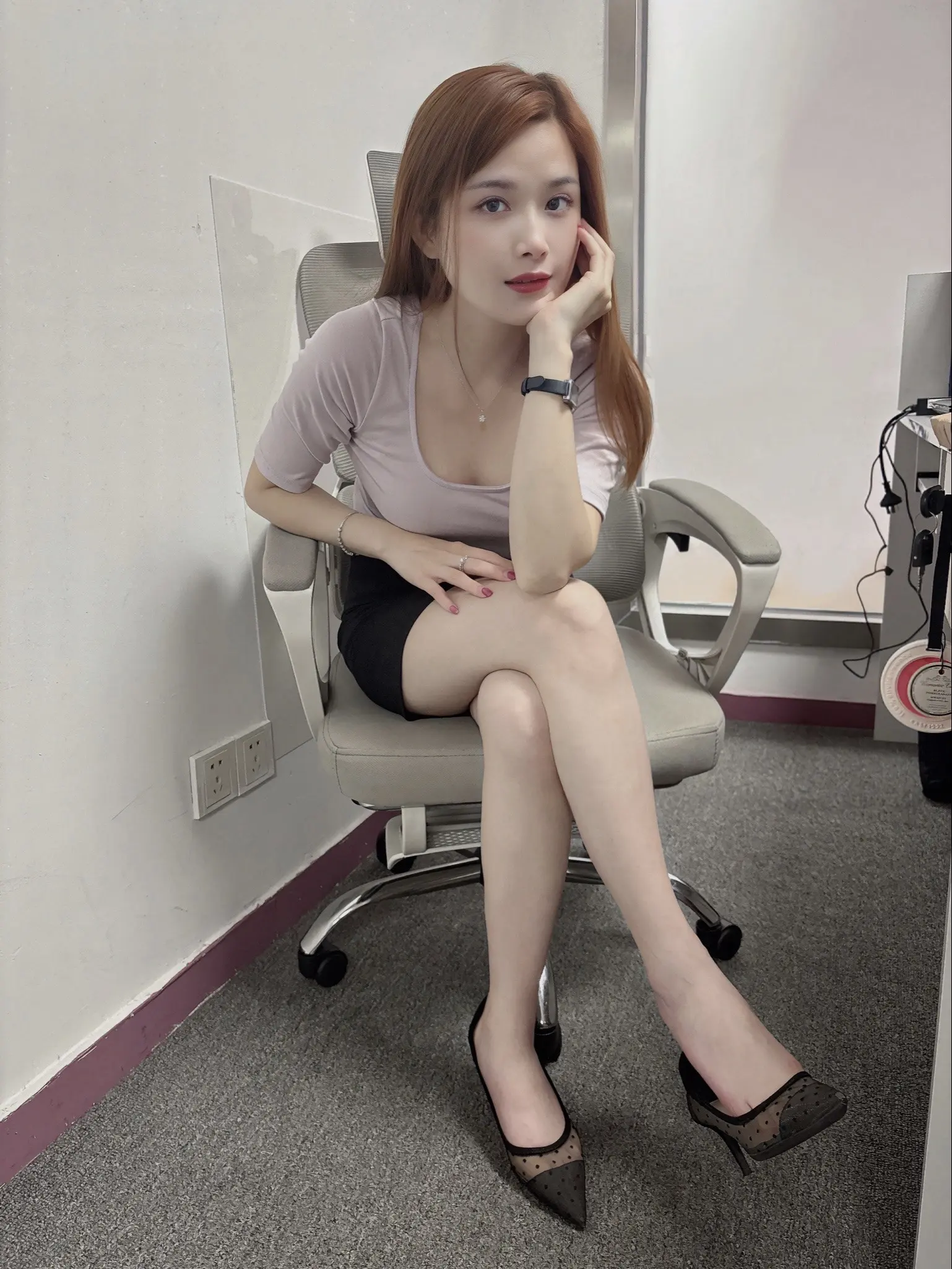 今天是6月最后一天拉，2025年上半年已收尾，故事暂告一段落；即将开启...