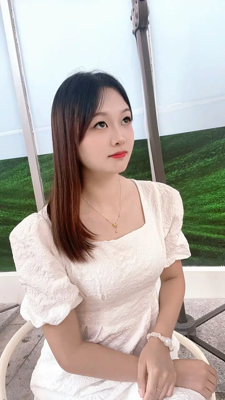 错就错了，不要去一遍一遍的去想如果当初。人生不可能每个选择都是正确的...