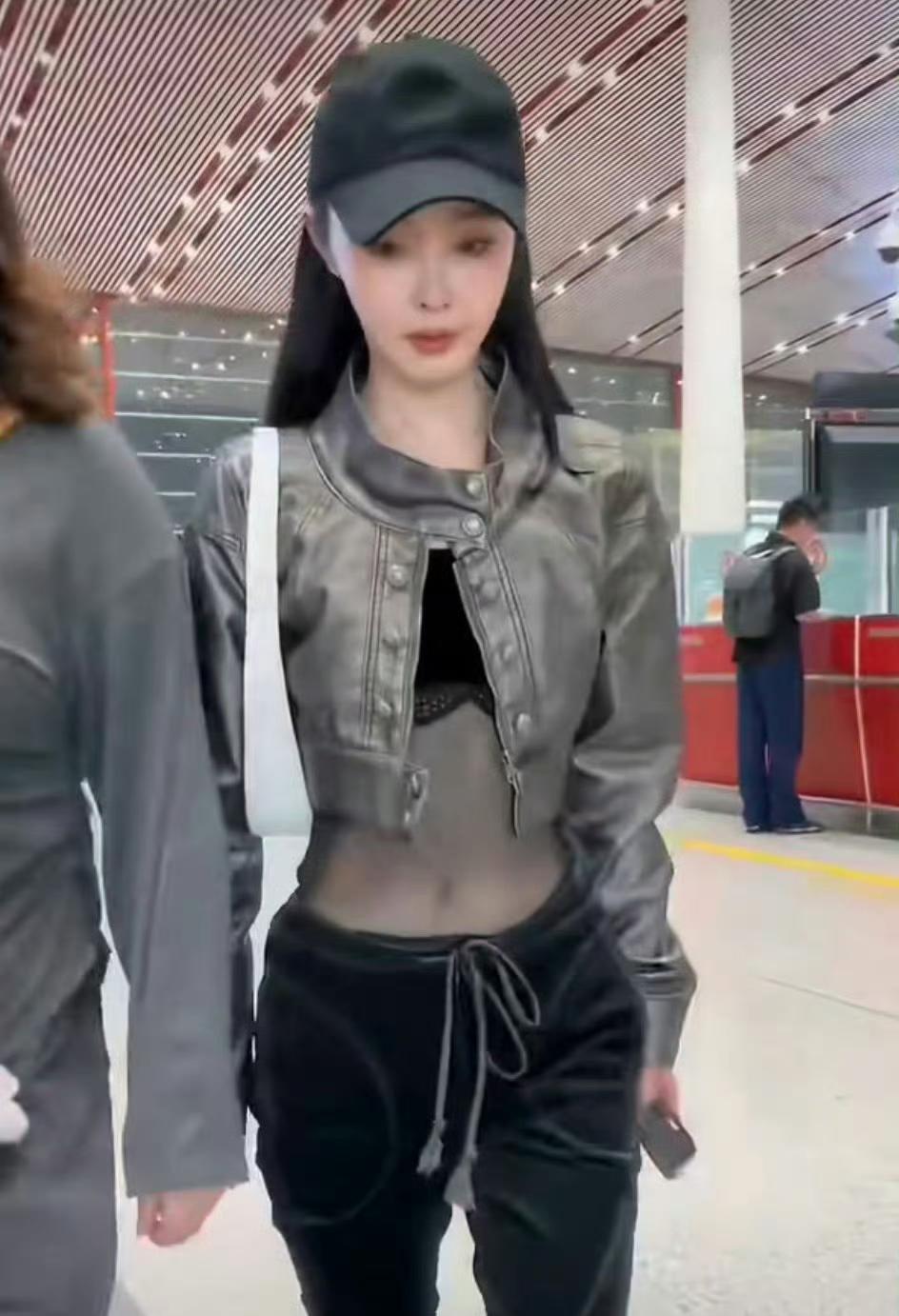 大家觉得宋轶美吗必须美