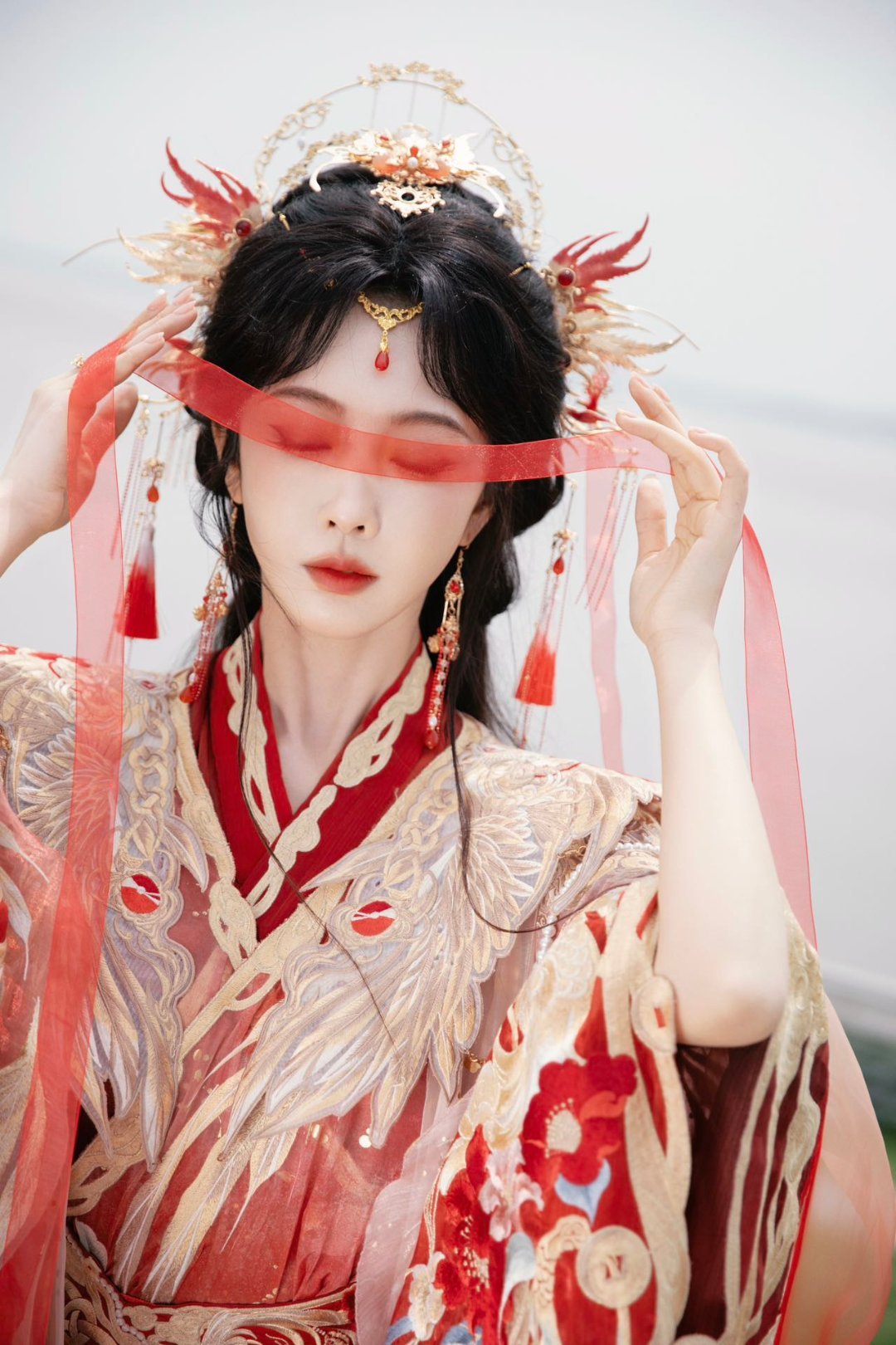 宣璐影视寒冬为工作变E宣璐回应年龄焦虑 本是内敛i人，为抓住每个机会主动变E。不