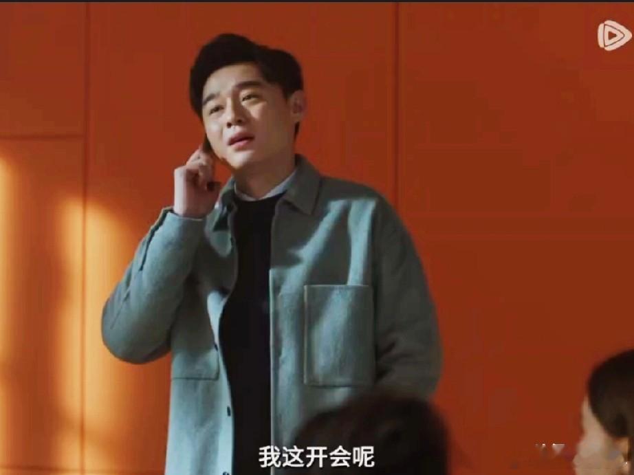 涂磊说：“一个家庭，如果妻子不打扮，不化妆，整日素面朝天，甚至不修边幅，男人不要