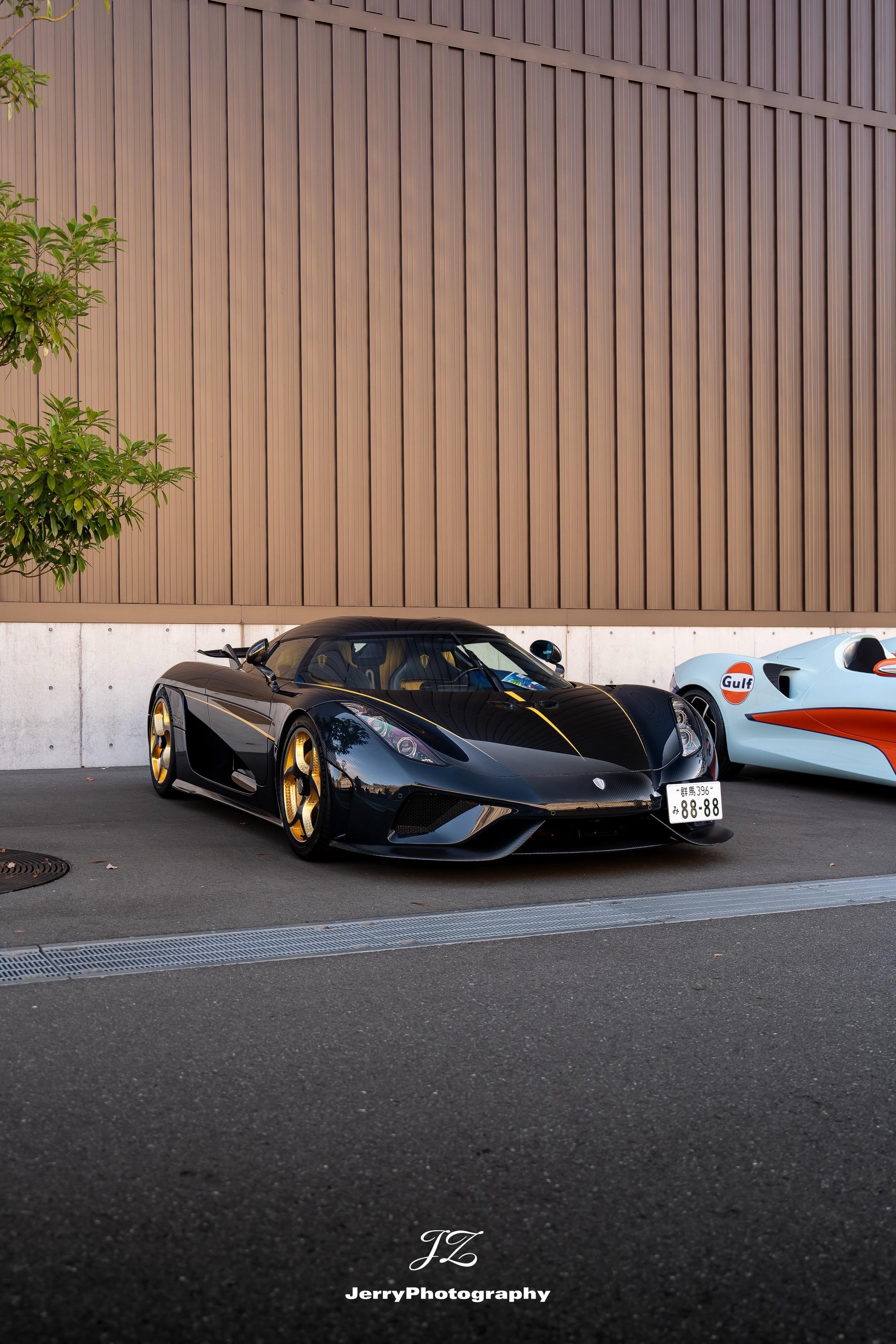 Regera！在房走祭hypercar组别圈拍到了这台来自《鸭子车库》...