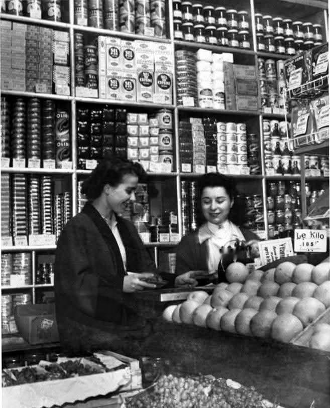 巴黎杂货店，1954 