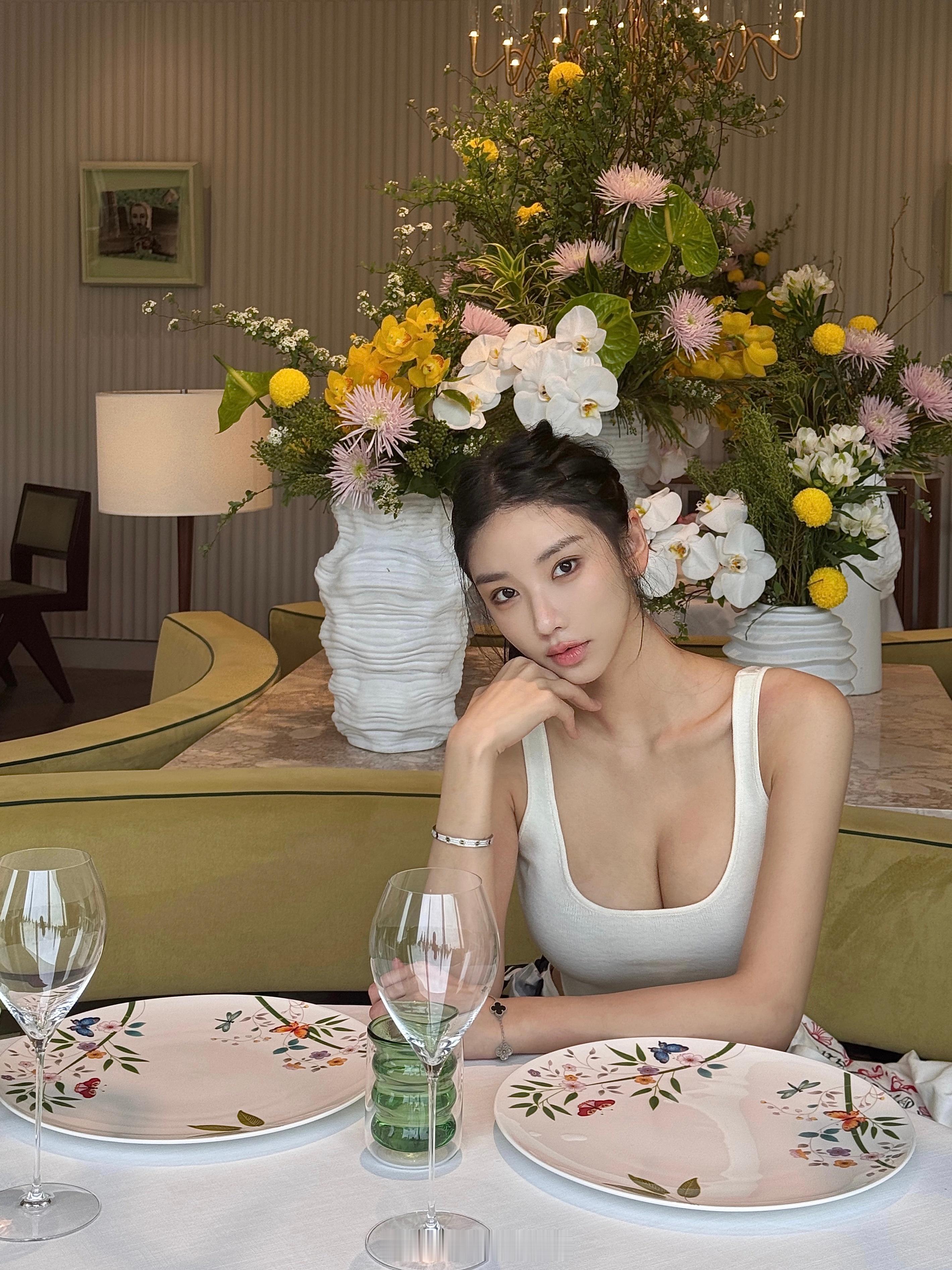 dv你离开白松露也就那样  ​​​