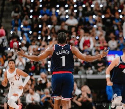 火箭这帮人呐，说句掏心窝子的话，简直是一点人情世故都不通透！人家哈登那可是火箭如