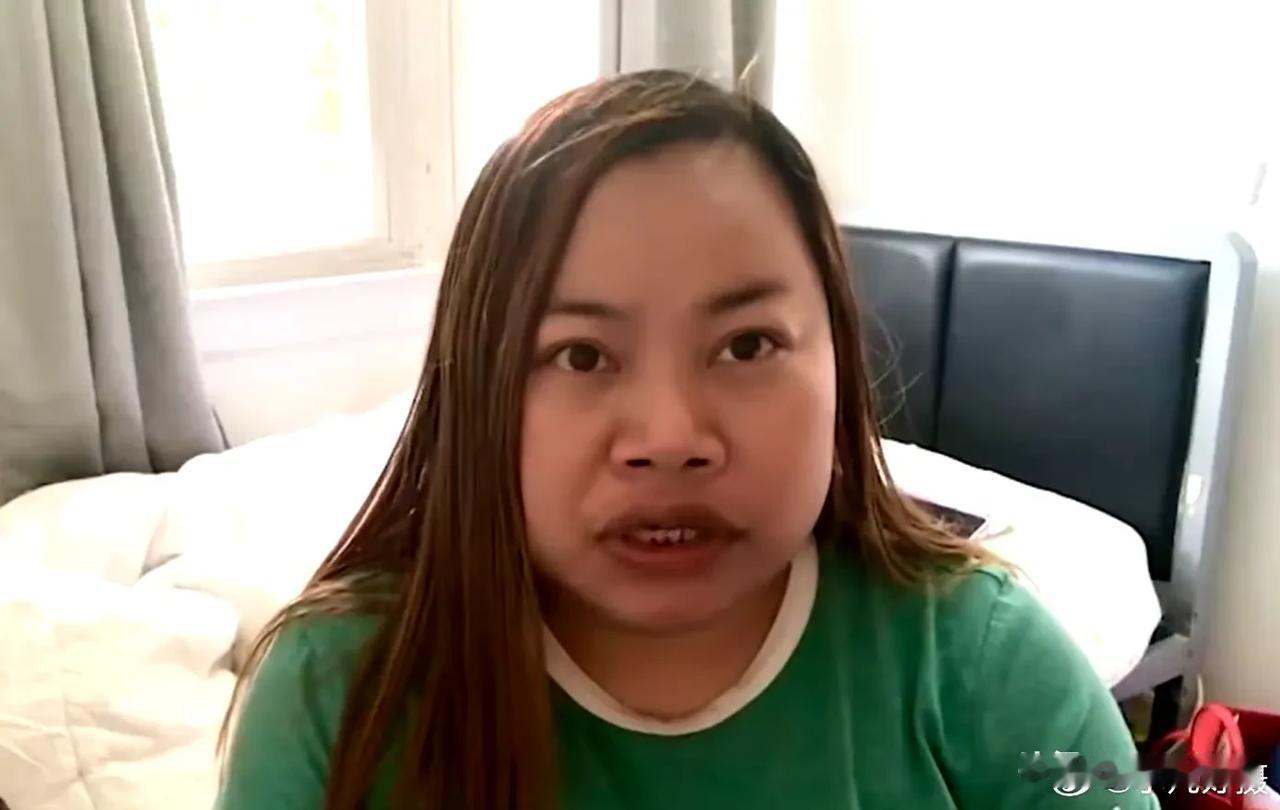 凤姐在美国接受采访，念稿子黑中国！这种多少年都不在国内的渣子，怎么可能客观观察国
